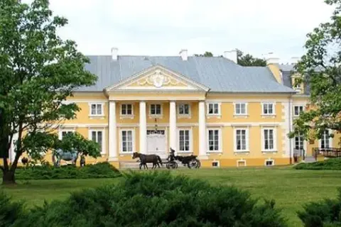 Stadnina koni Racot: Historia, sukcesy i atrakcje dla gości